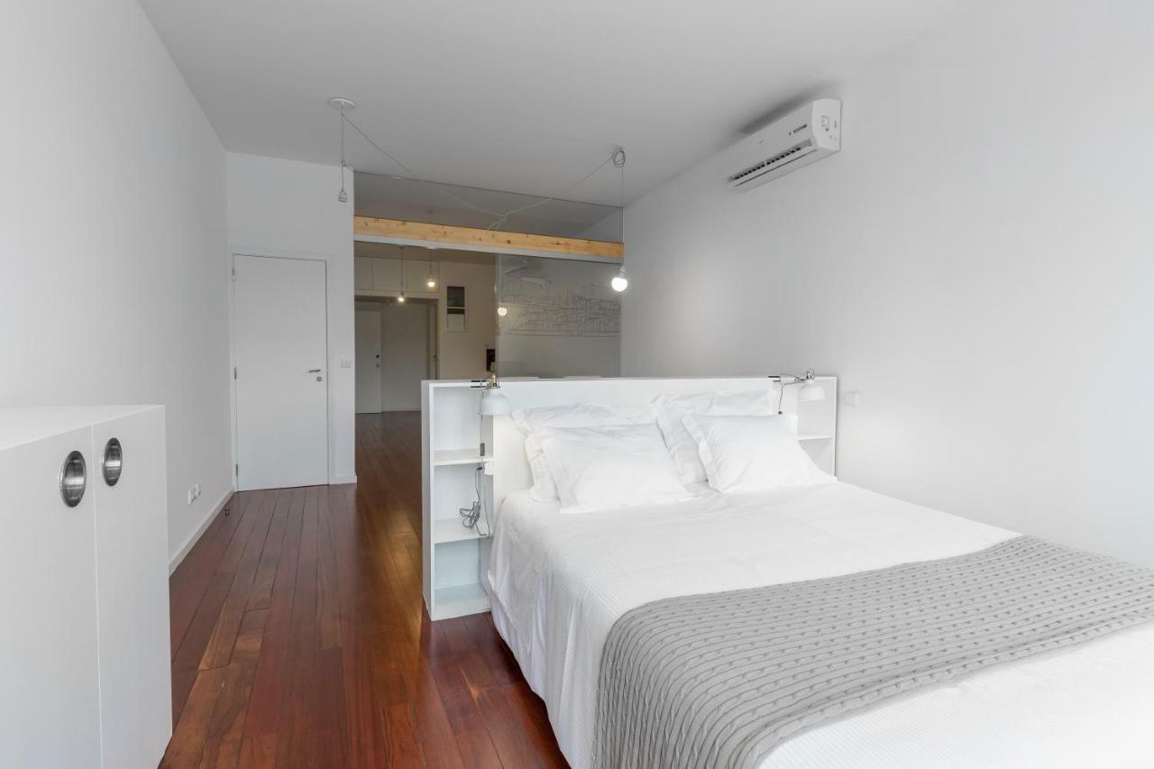 Goabio Apartments 2 River View Porto Bagian luar foto