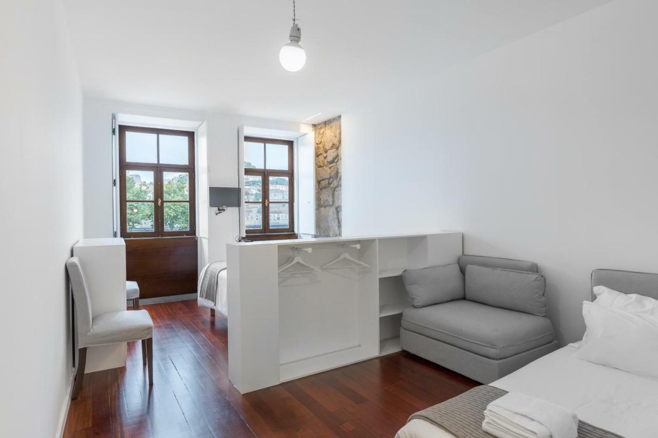 Goabio Apartments 2 River View Porto Bagian luar foto
